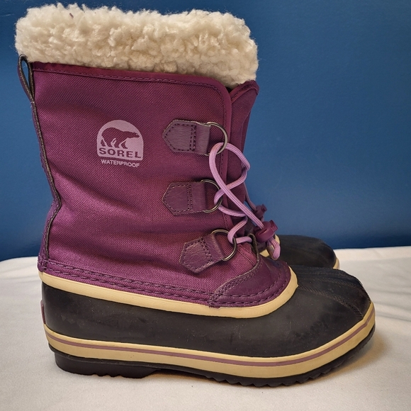 Sorel Waterproof Women's Snow Boots Size 7 Purple Sherpa Trim - Picture 10 of 10